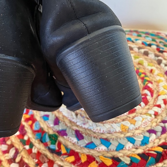 Ecco Leather Black Ankle Boots - Picture 3 of 5